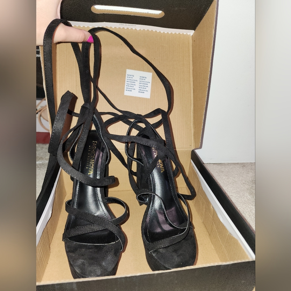 Womens black strappy heels